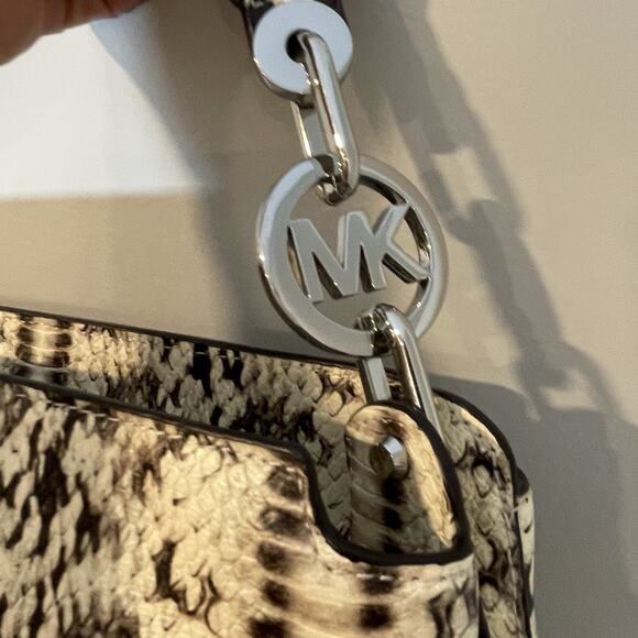 Michael Kors Fulton Large Hobo Bag Snakeskin Embossed Leather Cream Black Purse - Picture 8 of 11